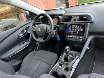 Renault Kadjar Crossover 1.2 Energy TCe 130KM 2016 Renault Kadjar 1.2 benzyna 130 KM 6 biegow zarej w PL zadbany zamiana, zdjęcie 6
