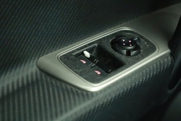 Alfa Romeo MiTo Hatchback 3d 1.4 MultiAir 16v 105KM 2011 Alfa Romeo MiTo 1.4 MultiAir, Salon Polska, zdjęcie 14