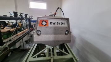 Торцовочная пила радиального поперечного сечения Dewalt 8101