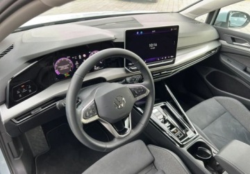 Volkswagen Golf VIII 2025 Volkswagen Golf Variant Style 1.5 eTSI mHEV 150KM DSG 1.5 Benzyna 150KM, zdjęcie 4