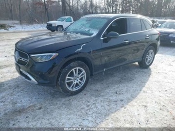 Mercedes GLC C254/X254 2023 Mercedes-Benz GLC 2023 Mercedes-Benz GLC 300 4MATIC SUV 2.0 Benzyna 255KM, zdjęcie 1