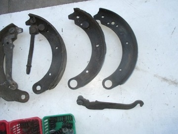 Сирена 104 Жук Варшава пружинные тормозные колодки