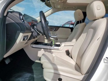 Mercedes GLB 2023 Mercedes-Benz GLB 250 4Matic 2023 2.0l 2.0 Benzyna 221KM, zdjęcie 7