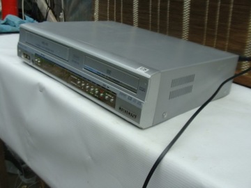 Видеомагнитофон ORION VDR-4003 XSI