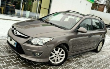 Hyundai i30 I CW Facelifting 1.4 DOHC 109KM 2011 Hyundai i30 Hyundai i30 1.4 Benzyna 109KM, zdjęcie 1