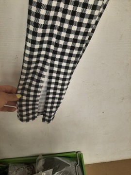 Shein Spodnie w kratkę z rozcięciem z przodu XL