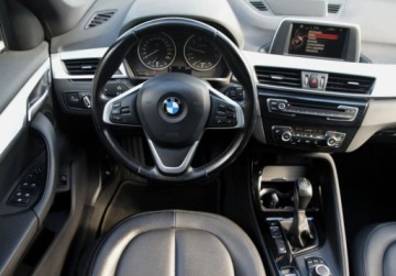 BMW X1 F48 2016 BMW X1 Benzyna Skory Podgrzewane fotele LED Automatyczna skrzynia 2.0, zdjęcie 15
