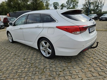 Hyundai i40 Kombi 2.0 GDI 177KM 2014 Hyundai i40 2,0 benzyna 177KM nawigacja kamera, zdjęcie 2
