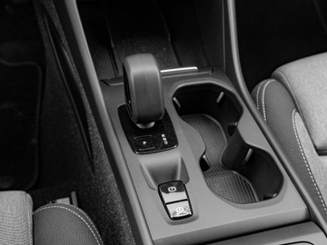 Volvo XC40 Crossover Facelifting 2.0 B4 197KM 2022 Volvo XC 40 WD8126S#B4 Core LED K.cof Cz.park, zdjęcie 16