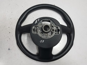 AUDI A1 10- 8X VOLANT