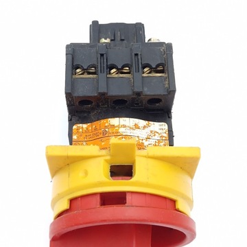 Выключатель выключателя P1-25 Moeller 25A 3P б/у