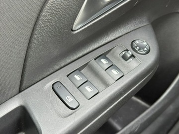 Opel Corsa F Hatchback 5d 1.2 Turbo 100KM 2020 Opel Corsa 1.2 12V Turbo 101KM. 2020r 162tys. km., zdjęcie 30