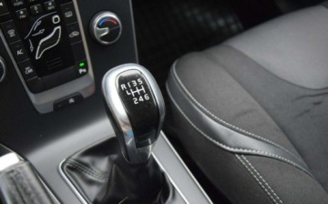 Volvo V40 II Cross Country D2 115KM 2015 Volvo V40 1.6D 2015r Navi Klima Tempomat Hak Sprowadzony 1.6 Diesel, zdjęcie 24