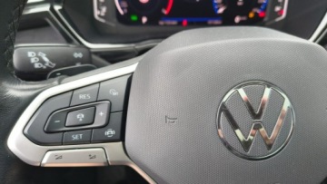 Volkswagen Touran III 2.0 TDI 150KM 2022 Volkswagen Touran 2.0TDI 150KM Automat ACC ASO Iwl, zdjęcie 14