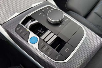 BMW i4 Gran Coupe Facelifting eDrive 40 340KM 2026 BMW i4 Podgrzewane fotele Tempomat Zasieg 582km Duzy rabat Od reki, zdjęcie 18