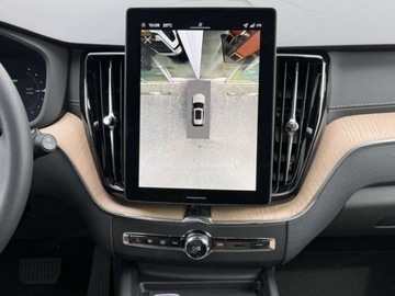 Volvo XC60 II Crossover Plug-in Facelifting 2025 2.0 T8 Plug-in hybrid 455KM 2026 VOLVO XC60 T8 Plug-In Hybrid AWD Ultra Bright 2.0 (455KM) 2026, zdjęcie 5
