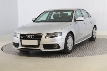 Audi A4 B8 Limousine 2.0 TFSi 211KM 2010 Audi A4 2.0 TFSI, Salon Polska, Serwis ASO, 4X4, zdjęcie 1