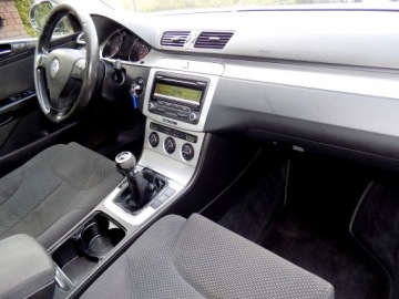 Volkswagen Passat B6 Variant 2.0 TDI-CR DPF 140KM 2009 VOLKSWAGEN PASSAT 2,0 TDI 140 KM, zdjęcie 13