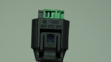 AUDI VOLKSWAGEN штекерный кубик 8E0973202
