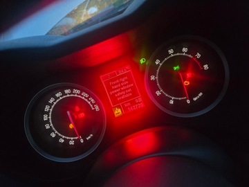 BUDÍKY PŘÍSTROJOVÁ DESKA ALFA ROMEO BRERA JTS EVROPA 142 TYS