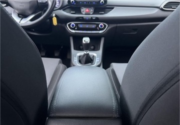 Hyundai i30 III 2021 Hyundai i30 FL 1.5 T-GDI 48V Hybrid Classic Pakiet Drive 1.5 Hybryda, zdjęcie 18