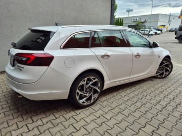 Opel Insignia I Sports Tourer Facelifting 2.0 Turbo ECOTEC 250KM 2016 Opel Insignia Sports Tourer 2.0 SIDI Turbo Business Innovation 4x4, zdjęcie 6