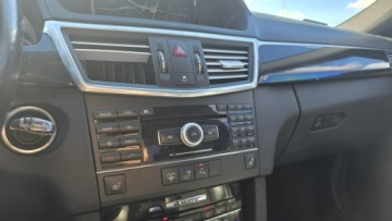 Mercedes Klasa E W212 Limuzyna 350 CDI BlueEFFICIENCY 231KM 2009 Mercedes E 350 Avangarde Full Opcja, zdjęcie 11