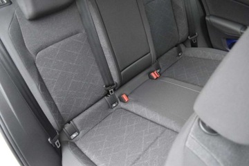 Volkswagen Golf VIII Variant 1.0 TSI 110KM 2023 Volkswagen Golf SalonPL 110KM Life Variant Pakiety Podgrzew.KierownicaFot, zdjęcie 35