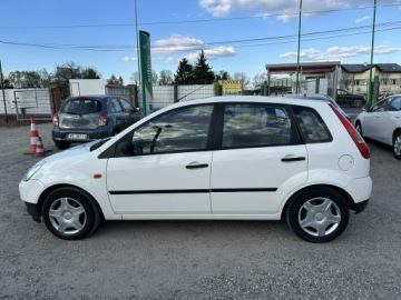 Ford Fiesta VI 1.3 70KM 2002 Ford Fiesta 1.3 benzyna 70KM/5drzwi/Salon Polska, zdjęcie 4