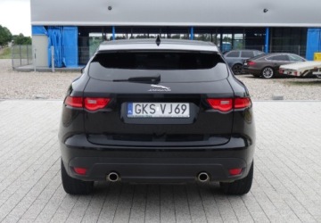 Jaguar F-Pace SUV 3.0 TDV6 300KM 2016 Jaguar F-Pace Jaguar F-Pace 3.0 TDV6 AWD 300 Sport 3.0 Diesel 300KM, zdjęcie 7