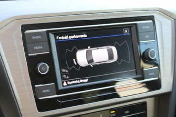 Volkswagen Passat B8 Limousine Facelifting 1.5 TSI EVO 150KM 2021 Volkswagen Passat ESSENCE App-Connect LED F-vat, zdjęcie 19