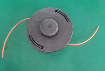 СТРУННАЯ ГОЛОВКА ДЛЯ БЕНЗИНОВОГО БРАЙВЕРА STIHL M10/12