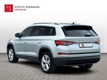 Skoda Kodiaq I SUV Facelifting 2.0 TDI SCR 150KM 2023 Skoda Kodiaq 2.0 TDI 150KM STYLE Salon PL Grzane Fotele Pierwszy wlascic, zdjęcie 2