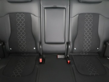 Kia Sportage V SUV 1.6 T-GDI MHEV 180KM 2023 Kia Sportage 1.6 T-GDI MHEV, Salon Polska, zdjęcie 9