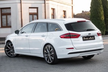 Ford Mondeo V Kombi 2.0 TDCi 180KM 2018 Ford Mondeo SW 2.0TDCI 180KM FullLedy Navi Camera Automat Alu 20 VAT 23, zdjęcie 8