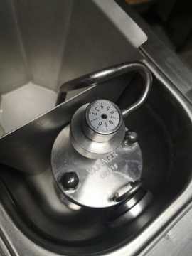 АВТОМАТИЧЕСКАЯ МАШИНА ДЛЯ ВЗБИВАНИЯ СЛИВКОВ sanomat EURO CREAM