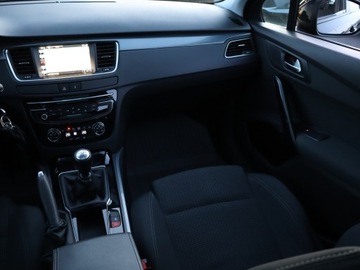 Peugeot 508 I SW Facelifting 1.6 e-HDi 115KM 2015 Peugeot 508 1.6 HDi, Navi, Klima, Klimatronic, zdjęcie 7
