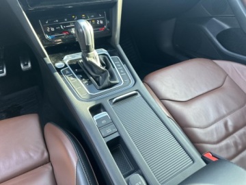 Volkswagen Arteon Fastback Facelifting 2.0 TSI 280KM 2022 Volkswagen Arteon 2.0 TSI 280KM 4Motion Elegance H, zdjęcie 26