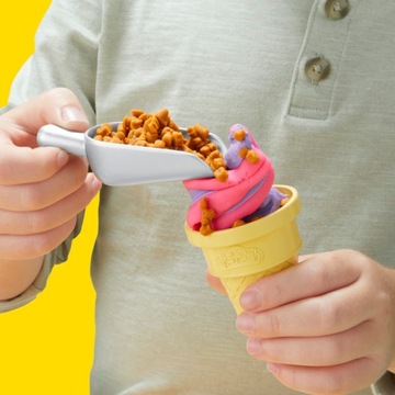 Play-Doh Набор Play-Doh Hasbro's Freaky Ice Cream Cafe G0028