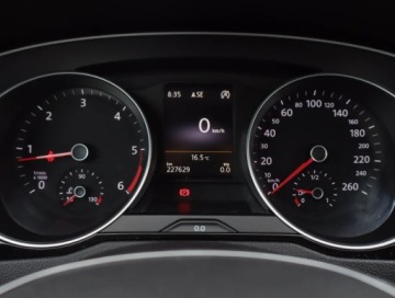 Volkswagen Passat B8 Variant 1.6 TDI 120KM 2015 VW Passat 1.6 TDI, Navi, Klima, Klimatronic, zdjęcie 10