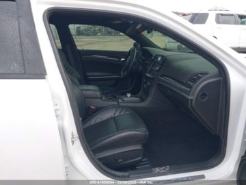 Chrysler 300C II 2023 Chrysler 300 C 2023 6.4l 6.4 Benzyna 485KM, zdjęcie 9