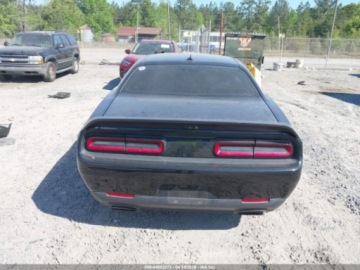 Dodge Challenger III 2019 Dodge Challenger Srt Hellcat Redeye Widebody 2019 6.2 Benzyna 797KM, zdjęcie 3