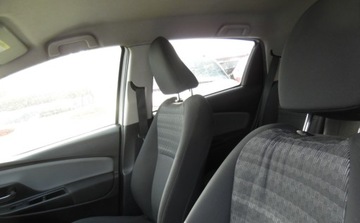 Toyota Yaris III 2016 Toyota Yaris 2016r, 1.3 Benzyna LPG, Uszkodzona. Poobijana. Jezdzi. 1.3, zdjęcie 7