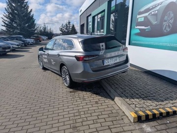 Skoda Superb IV Kombi 2.0 TDI 193KM 2024 Skoda Superb 2.0 TDI LaurinKlement 193KM, 4x4 DSG auto podemonstracyjne, zdjęcie 5