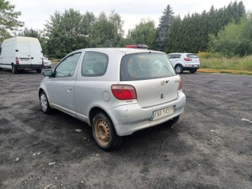 Toyota Yaris I 1.3 i 16V 86KM 2003 Toyota Yaris 1.3 03r, zdjęcie 2