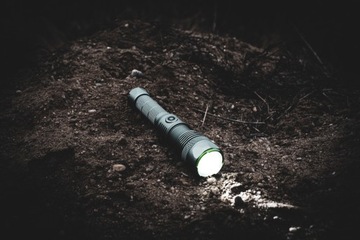 Светодиодный фонарик тактический водонепроницаемый USB-C Zoom 3000lm Pro Vayox