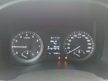 Hyundai Tucson III SUV 1.6 GDI 132KM 2018 Hyundai Tucson 1,6 GDI 132KM Klimat Tempo Ledy, zdjęcie 12