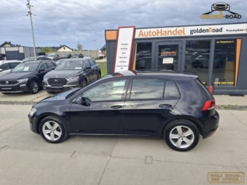 Volkswagen Golf VII Hatchback 3d 1.4 TSI 140KM 2013 Volkswagen Golf 1,4 TSI 140 KM DSG alu czujniki parkowania klima grz. fote, zdjęcie 8