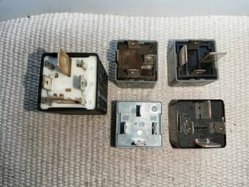 Реле Audi VW Seat Skoda 53 100 370 373 409