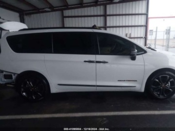 Chrysler Pacifica II 2024 Chrysler Pacifica 2024r., 3.6L 3.6 Benzyna 287KM, zdjęcie 4